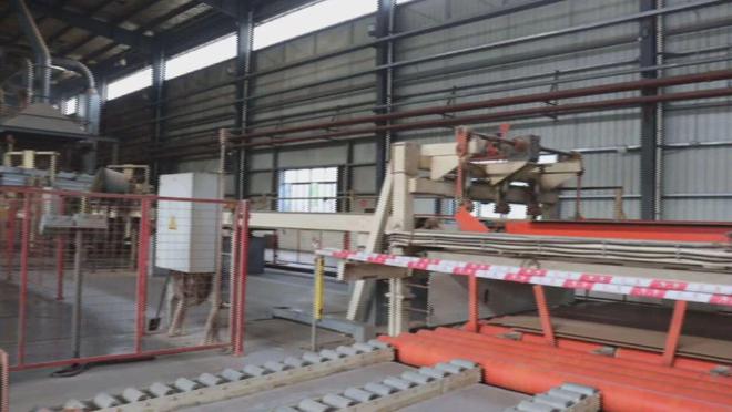 貴港平南實施產(chǎn)業(yè)轉(zhuǎn)型，推動木業(yè)智能制造升級